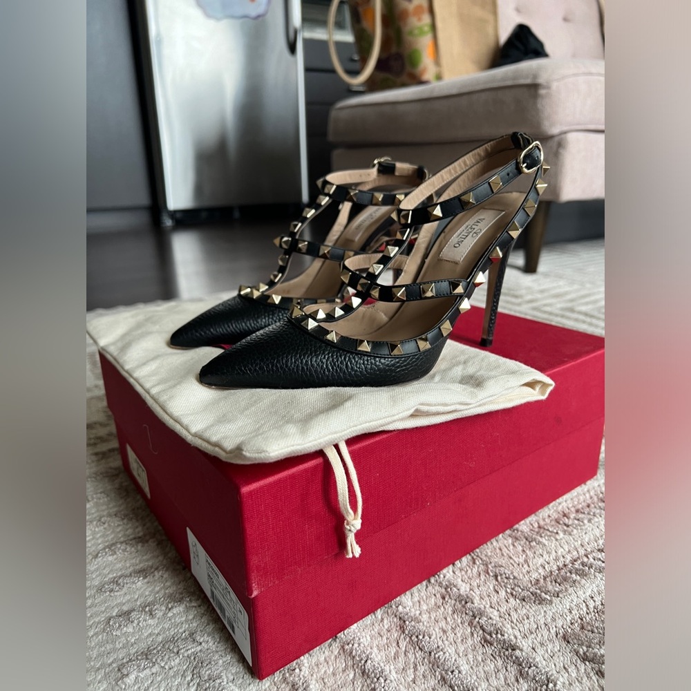 Valentino Rockstud Leather Caged Pump- Black with Gold Rockstuds